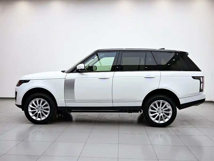Land Rover Range Rover 2019 3.0 SCV6 Heritage Edition фото 5