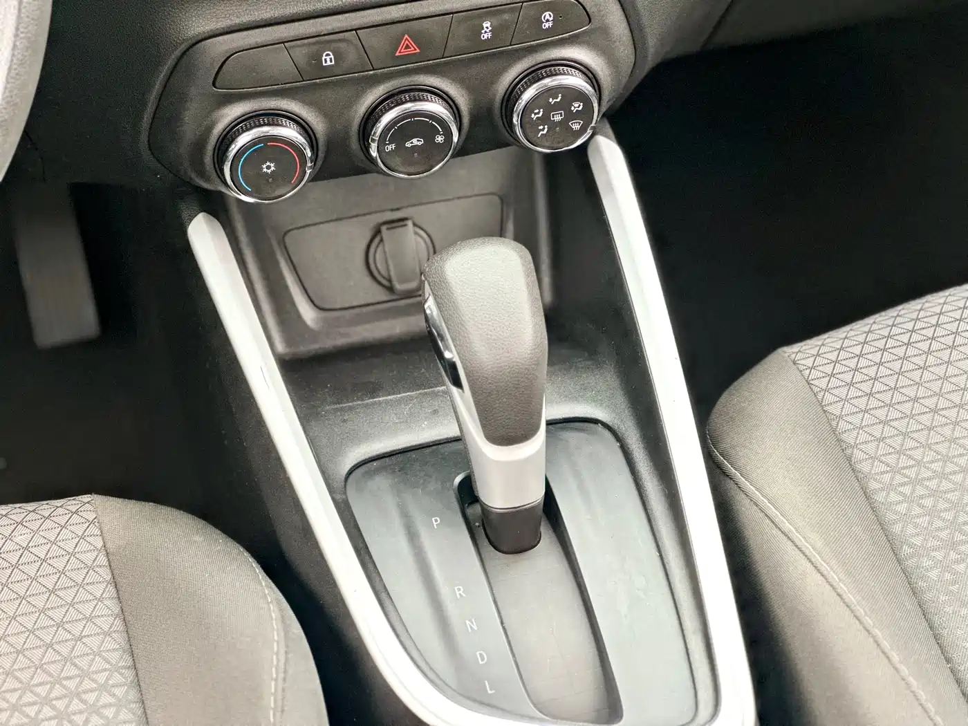 Chevrolet Cavalier 2021 325T Auto Joy Edition фото 30