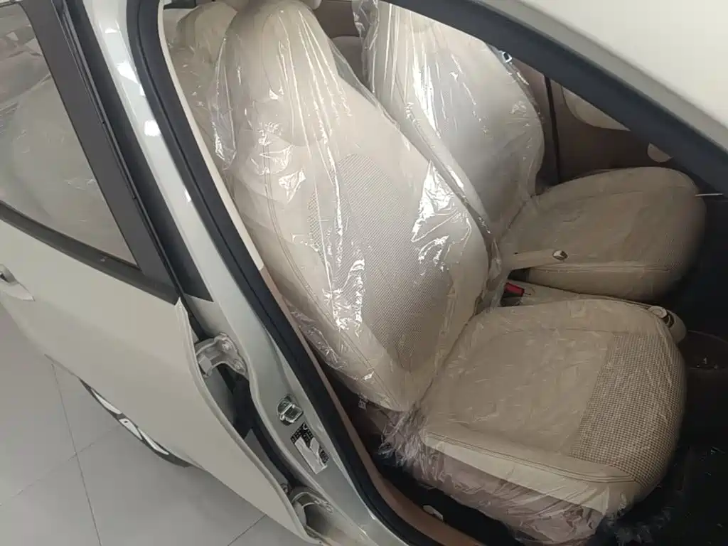 Wuling Motors Hongguang MINIEV 2026 2025 4-Door Advanced