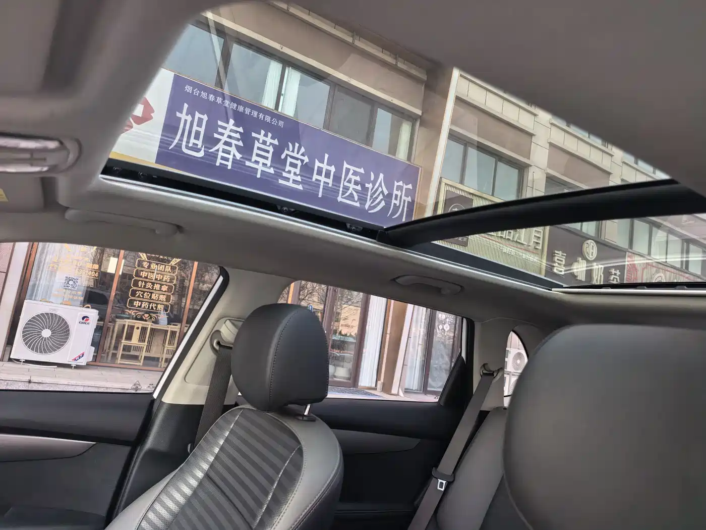 Kia Sportage 2019 2.0L Automatic Smart Luxury Edition фото 16