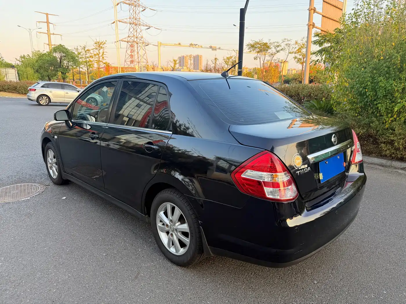 Nissan Tiida 2009 2009 1.6L Automatic Tech