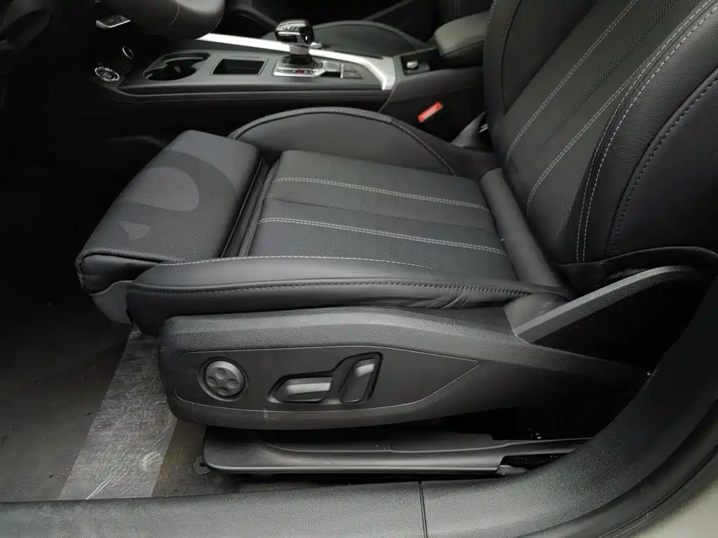 Audi A4L, миниатюра 20