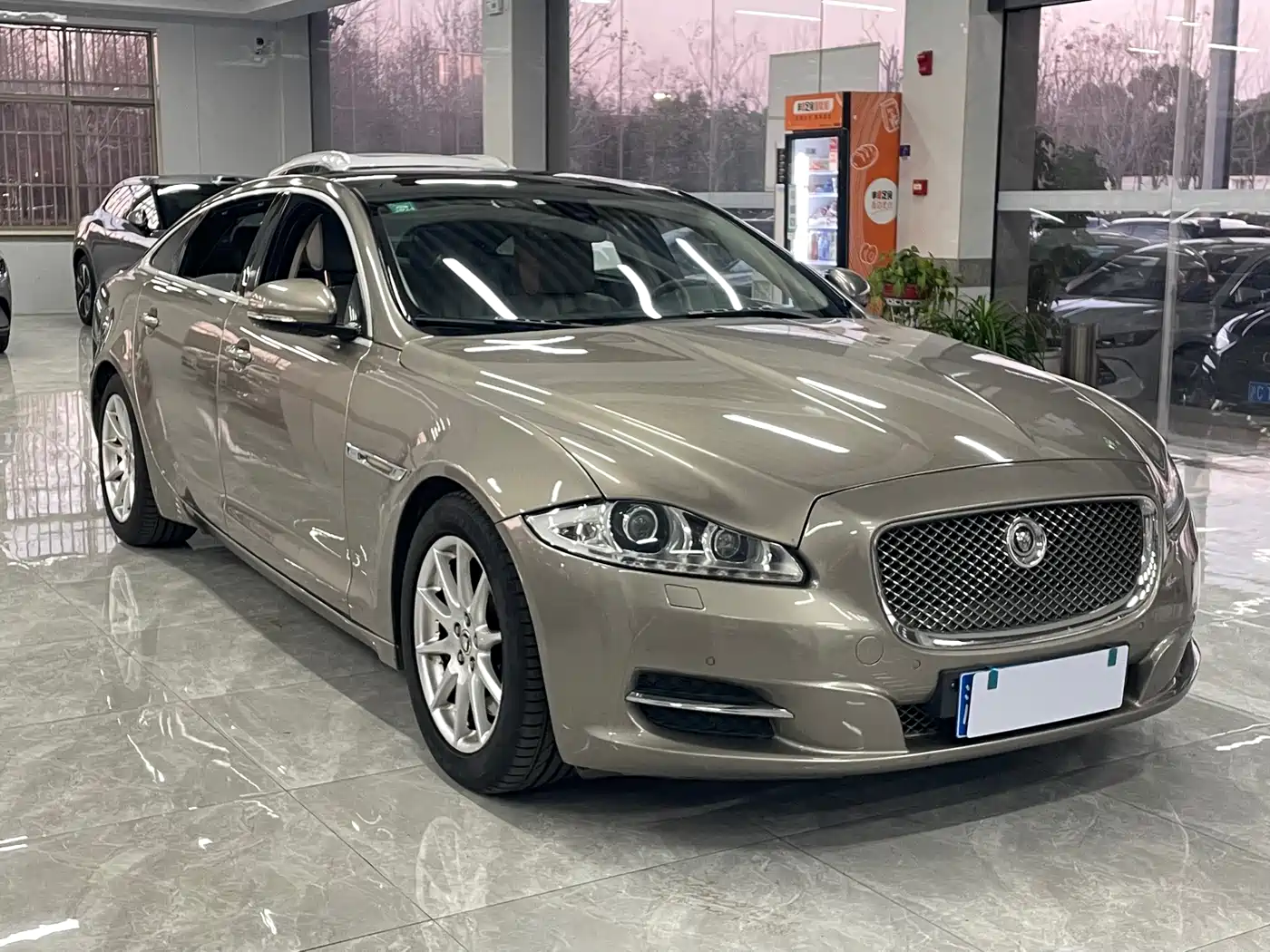 Jaguar XJ 2012 2012 XJL 3.0 Panorama Business