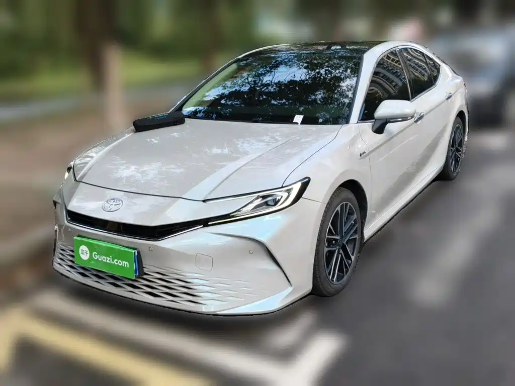 Photo 1 - Toyota Camry