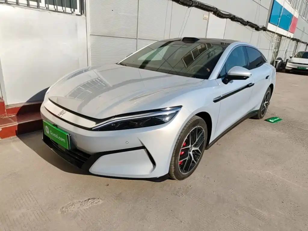 BYD Han L 2025