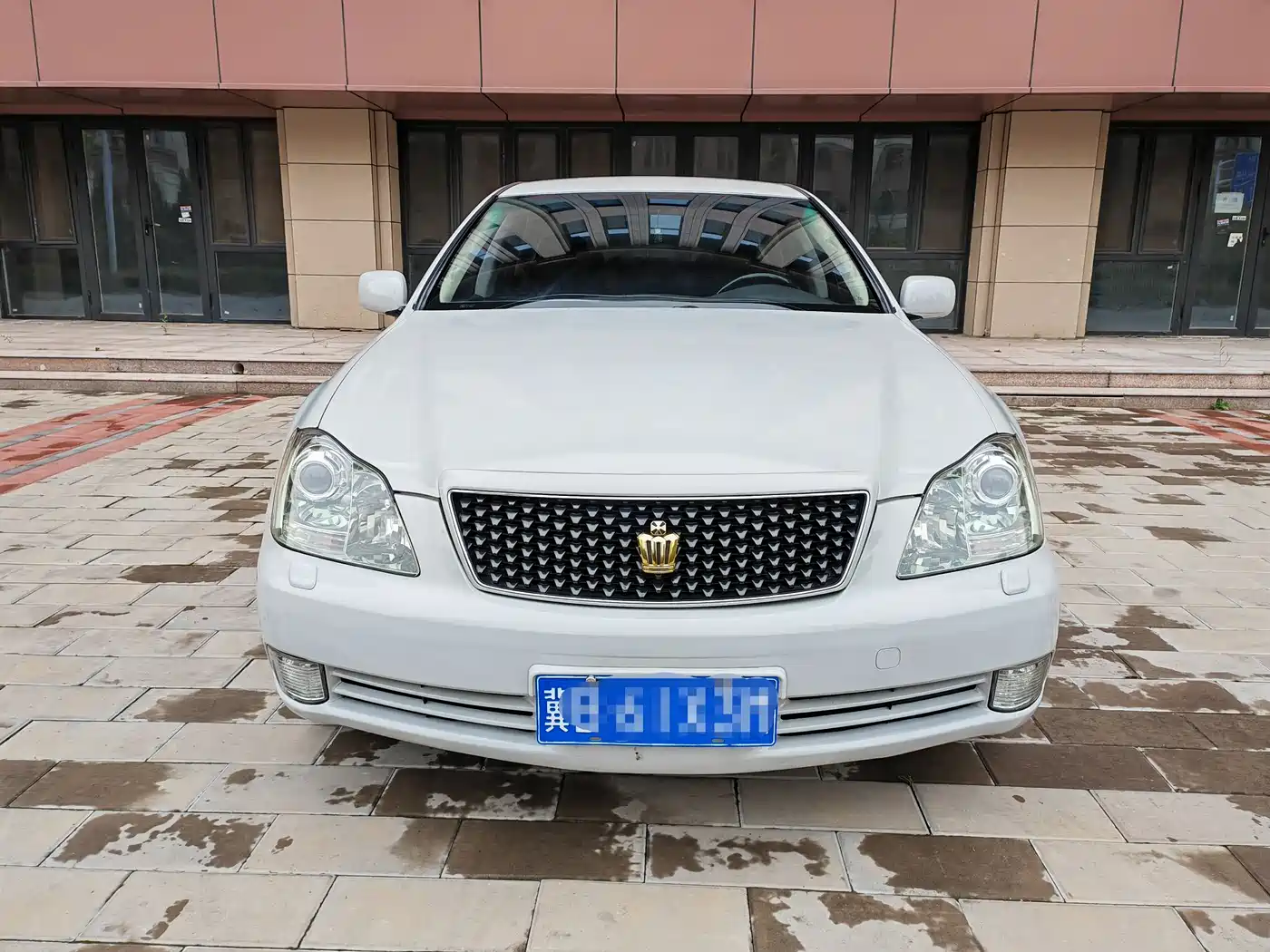 Toyota Crown 2006 2.5L Royal Leather Edition фото 2