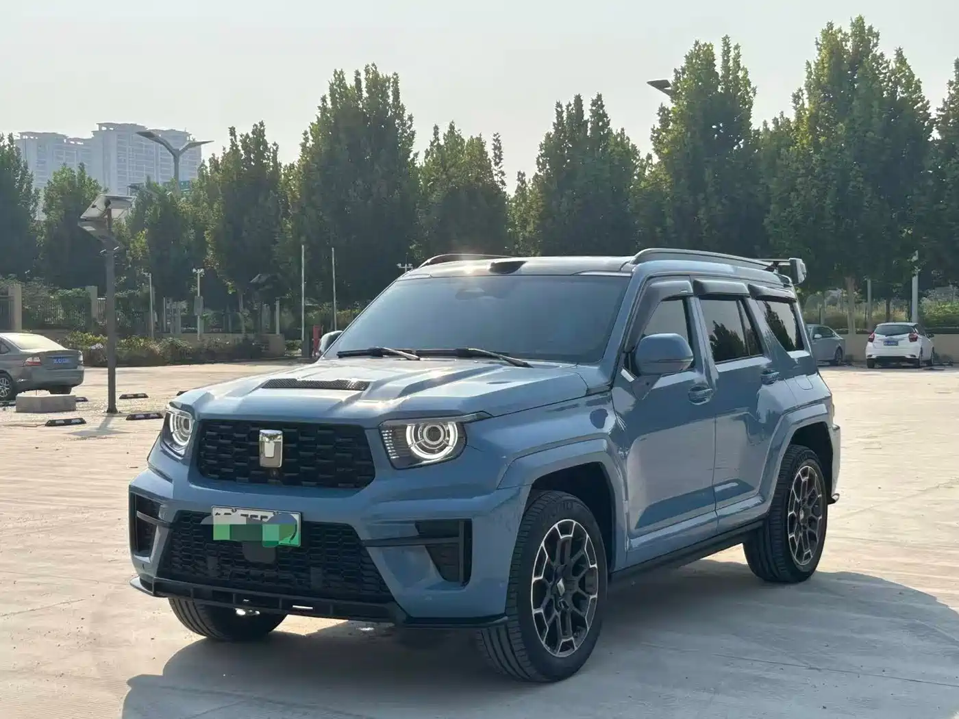 Similar car