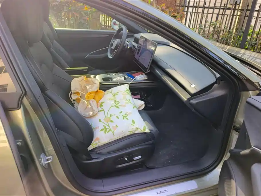 XIAOMI CAR XIAOMI SU7