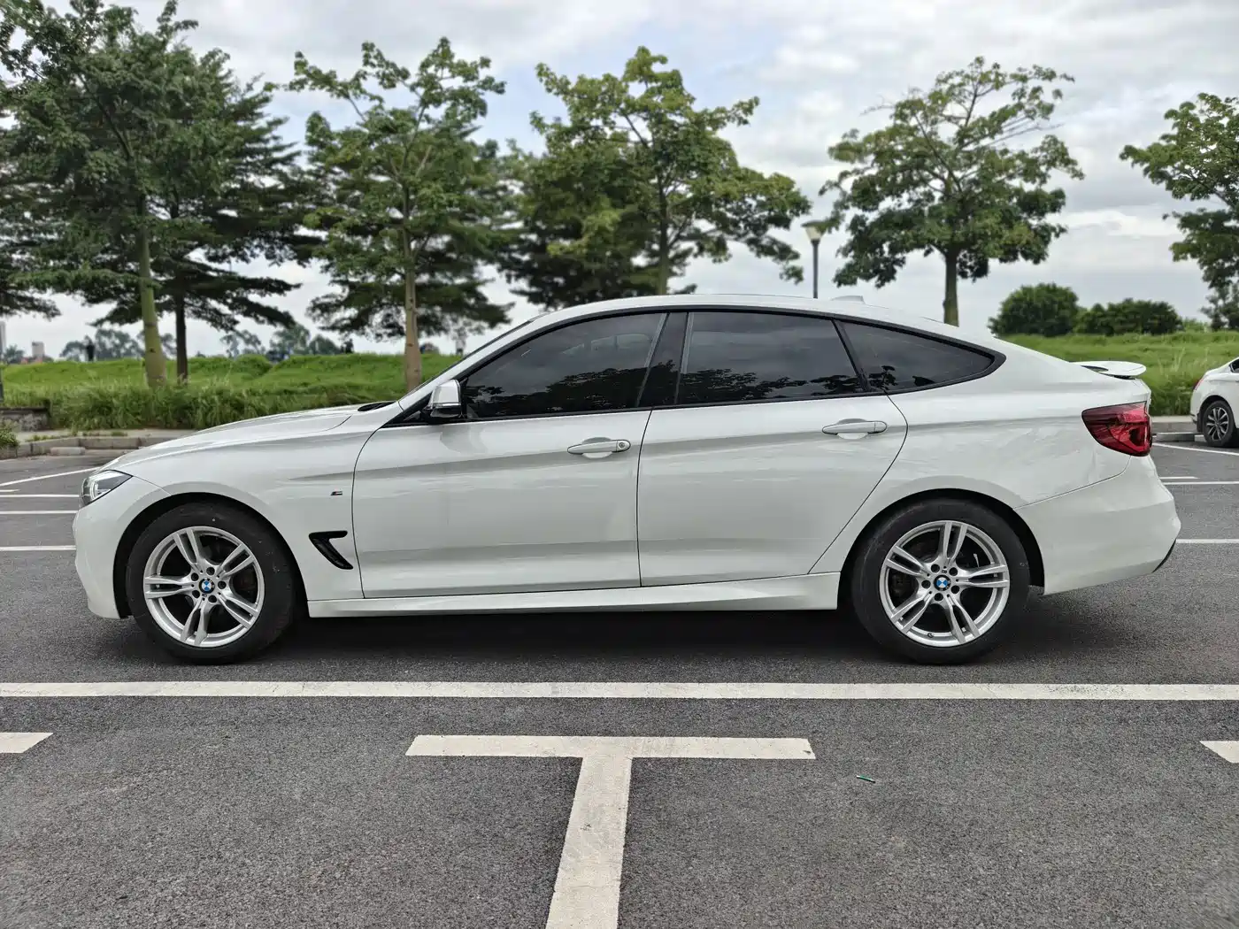 BMW 3 SERIES GT