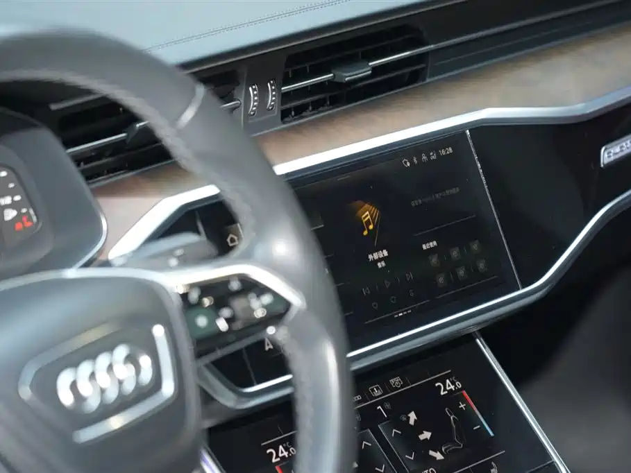 Audi A6L 2023 45 TFSI quattro Premium Dynamic фото 16