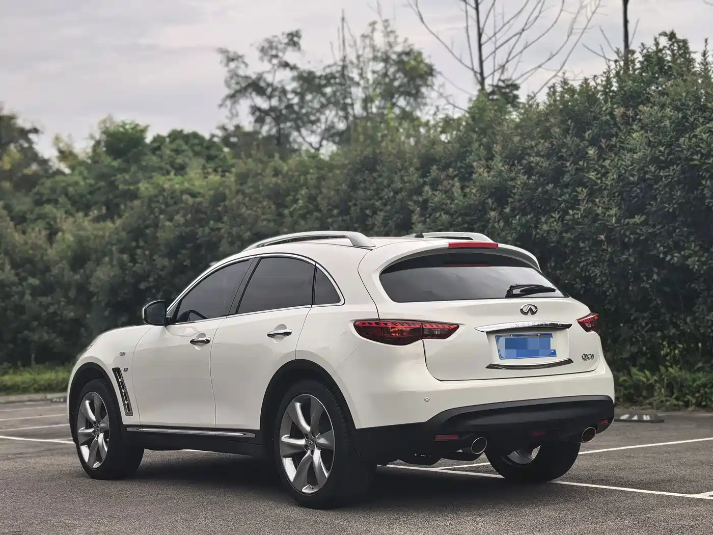 2016 Infiniti QX70