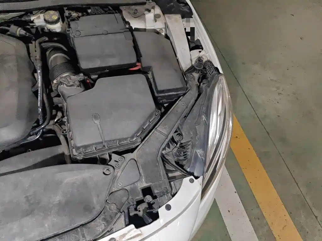 Фото 22 - Volvo V40
