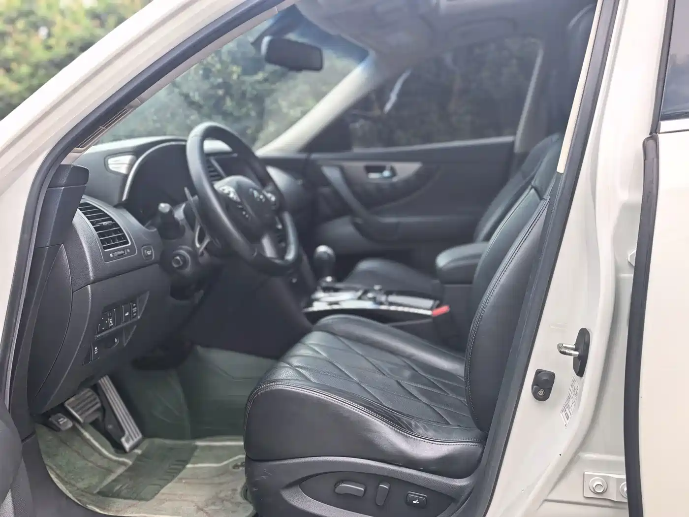 Infiniti QX70 2016 2013 3.7L Standard Edition