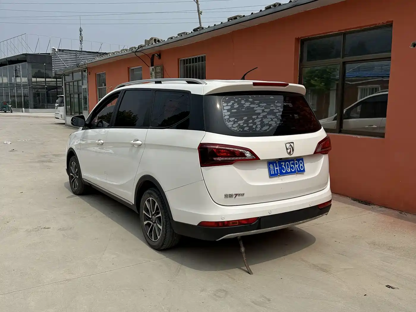Baojun 730 2020 2019 1.5L Manual Fashion Edition 7-Seater China VI