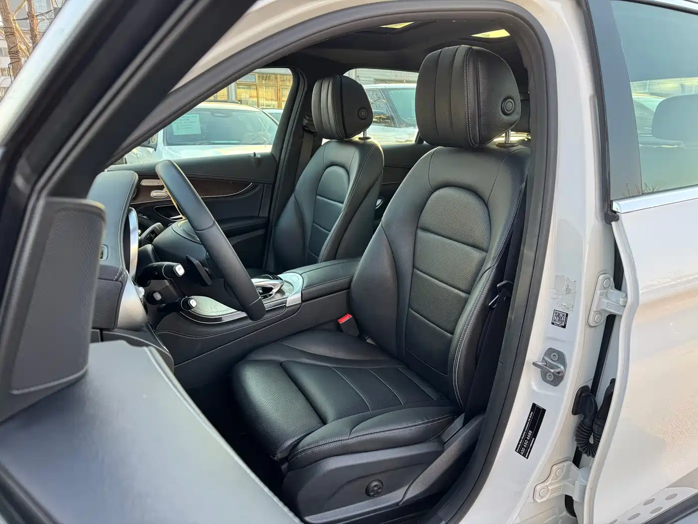 Mercedes-Benz GLC 2016 GLC 300 4MATIC Dynamic фото 9