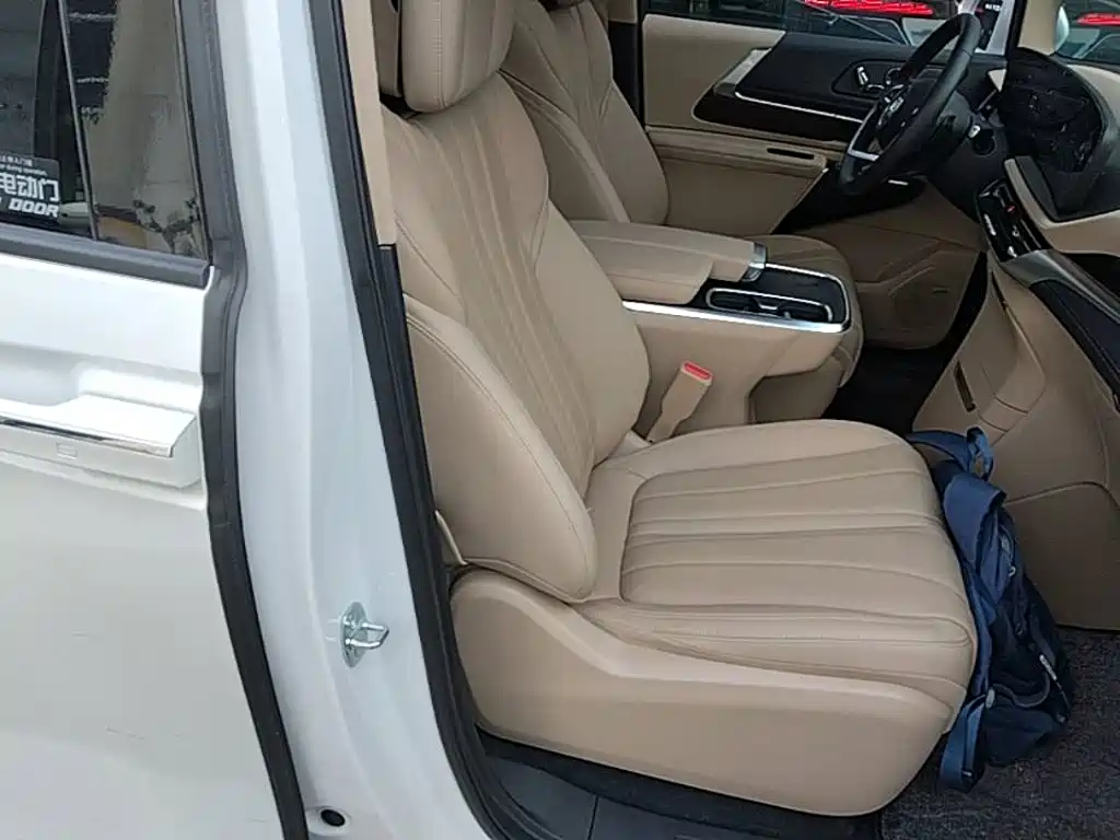 Buick Century 2024 2023 2.0T 7-seater Premium