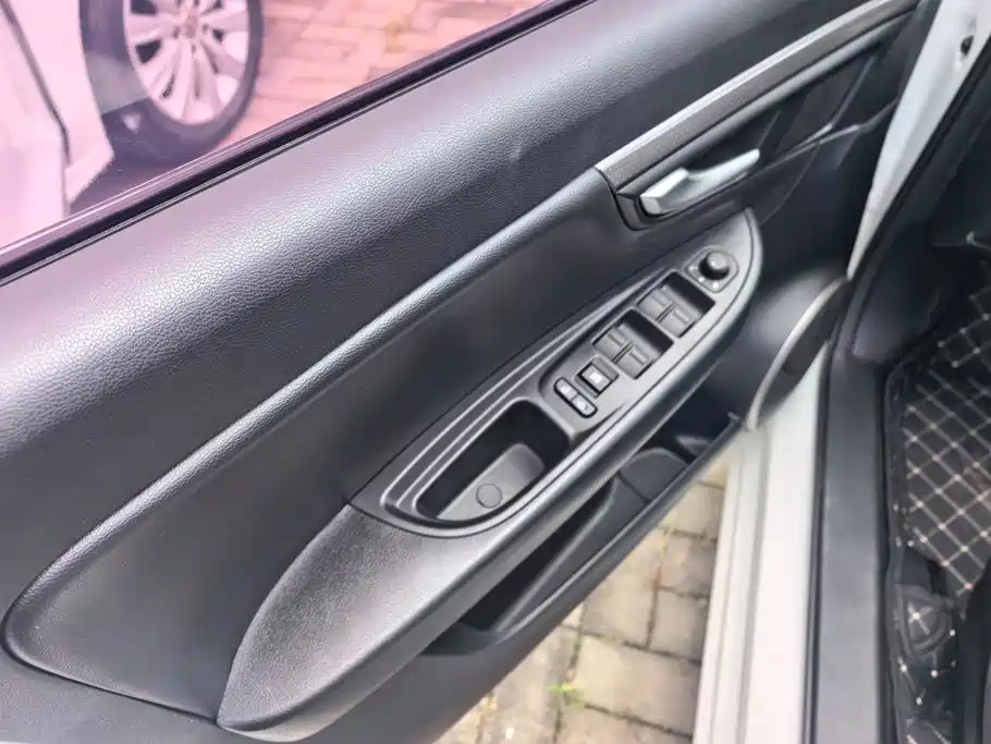 Besturn B50 2017 2016 1.6L Manual Luxury