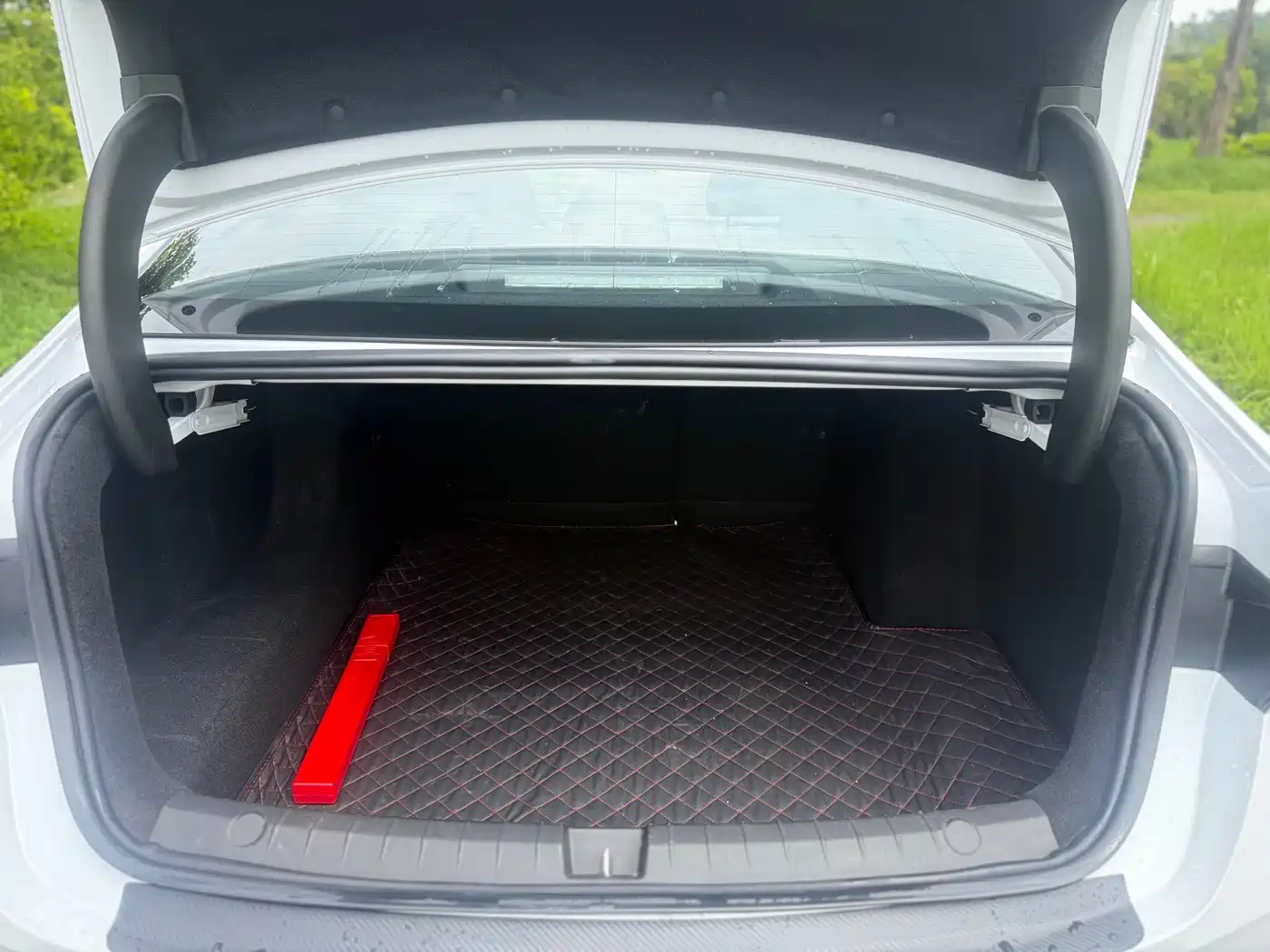 BYD Qin PLUS 2026 2026 Model DM-i 210KM Progressive Edition