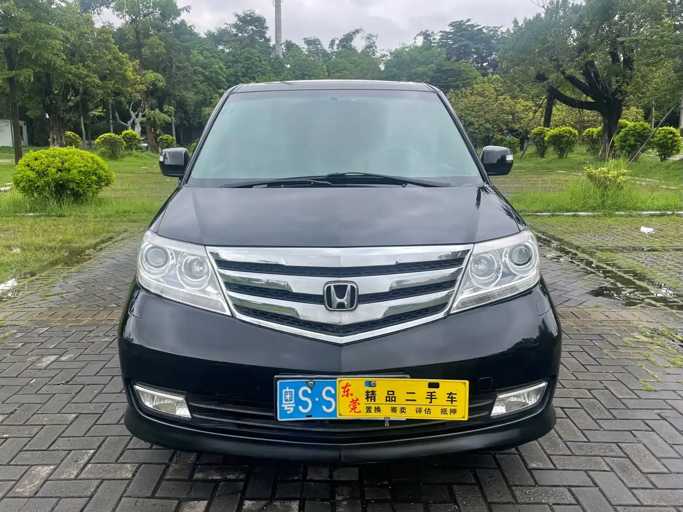 Honda Elysion 2014 2012 2.4L VTi-S Premium Edition