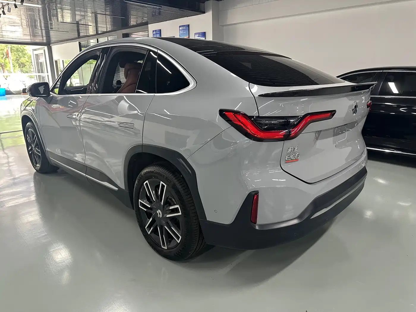 Фото 4 - NIO EC6