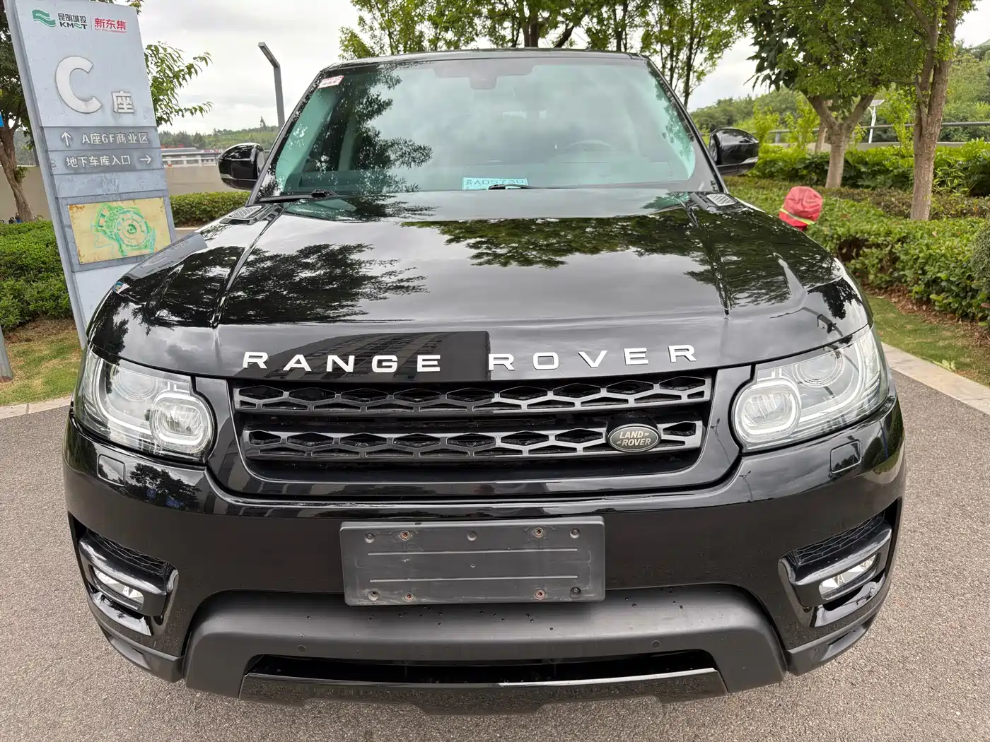 Фото 12 - Land Rover Range Rover Sport