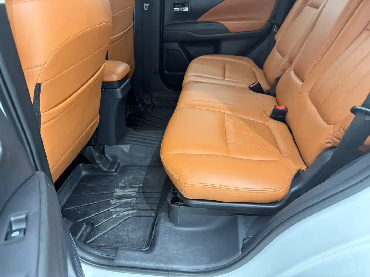 Mitsubishi Outlander 2023 2021 2.0L 2WD Smooth Ride Version 5-Seater