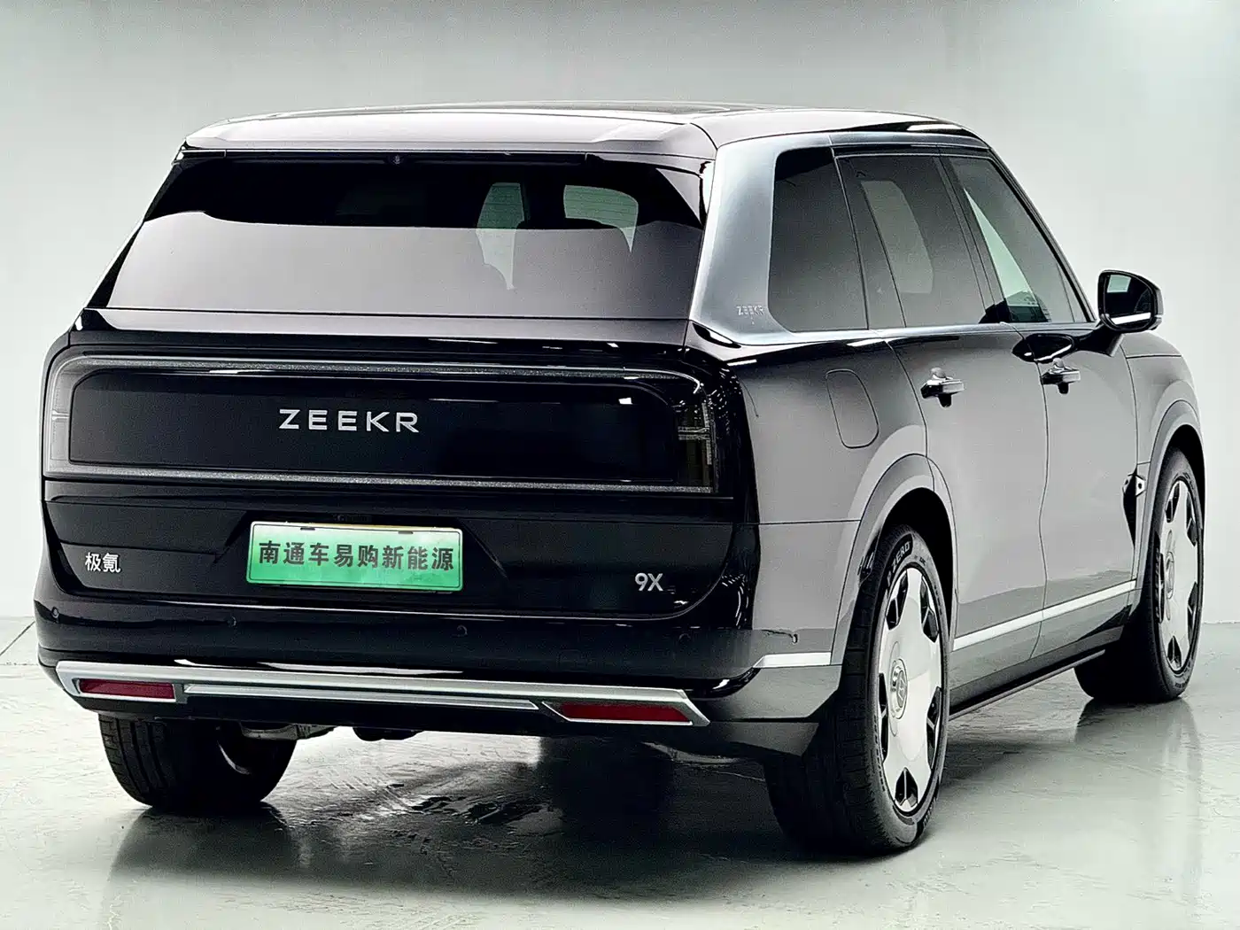 ZEEKR 9X 2026 2025 Standard Edition