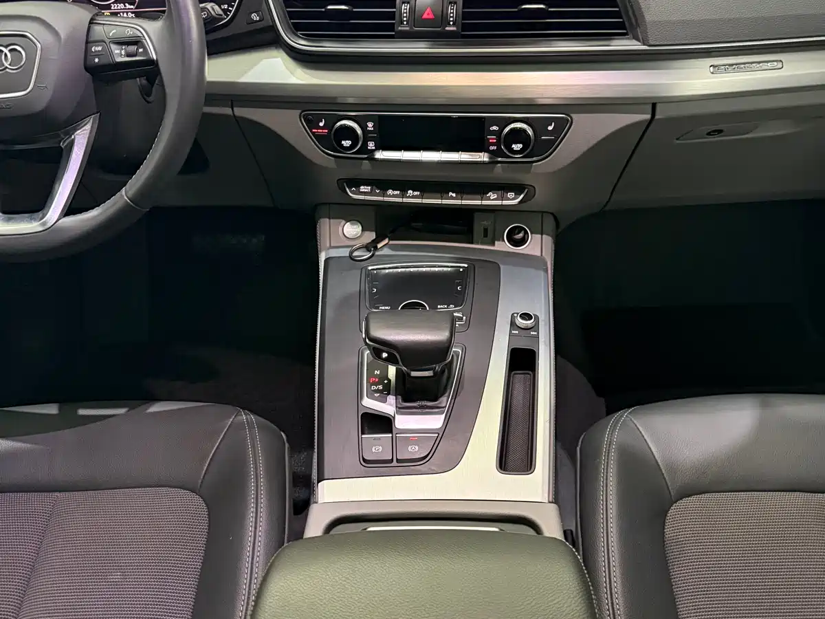 Audi Q5L 2018 40 TFSI Premium Fashion China VI фото 15