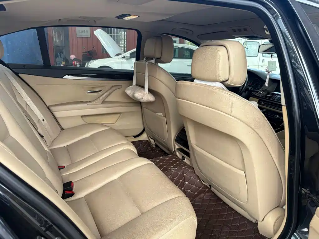 Фото 6 - BMW 5 Series