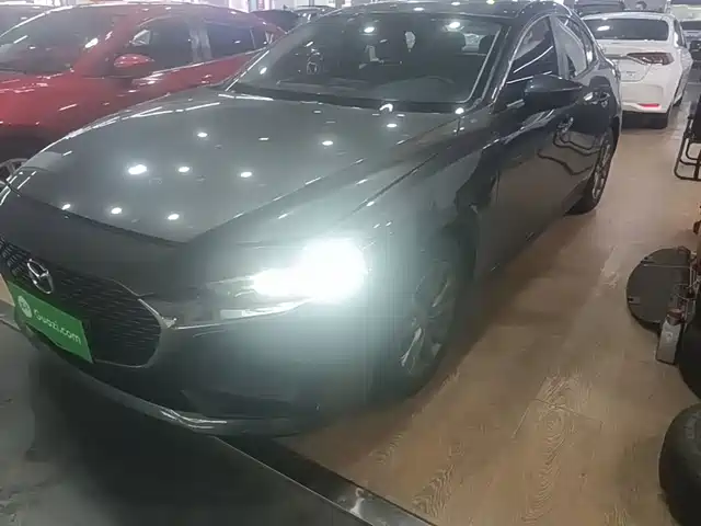 Mazda 3 Axela 2020