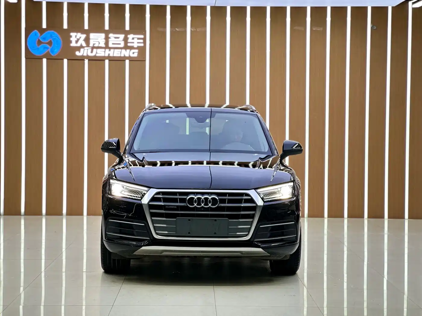 Audi Q5L 2018 2018 40 TFSI Prestige Progressive (China V)
