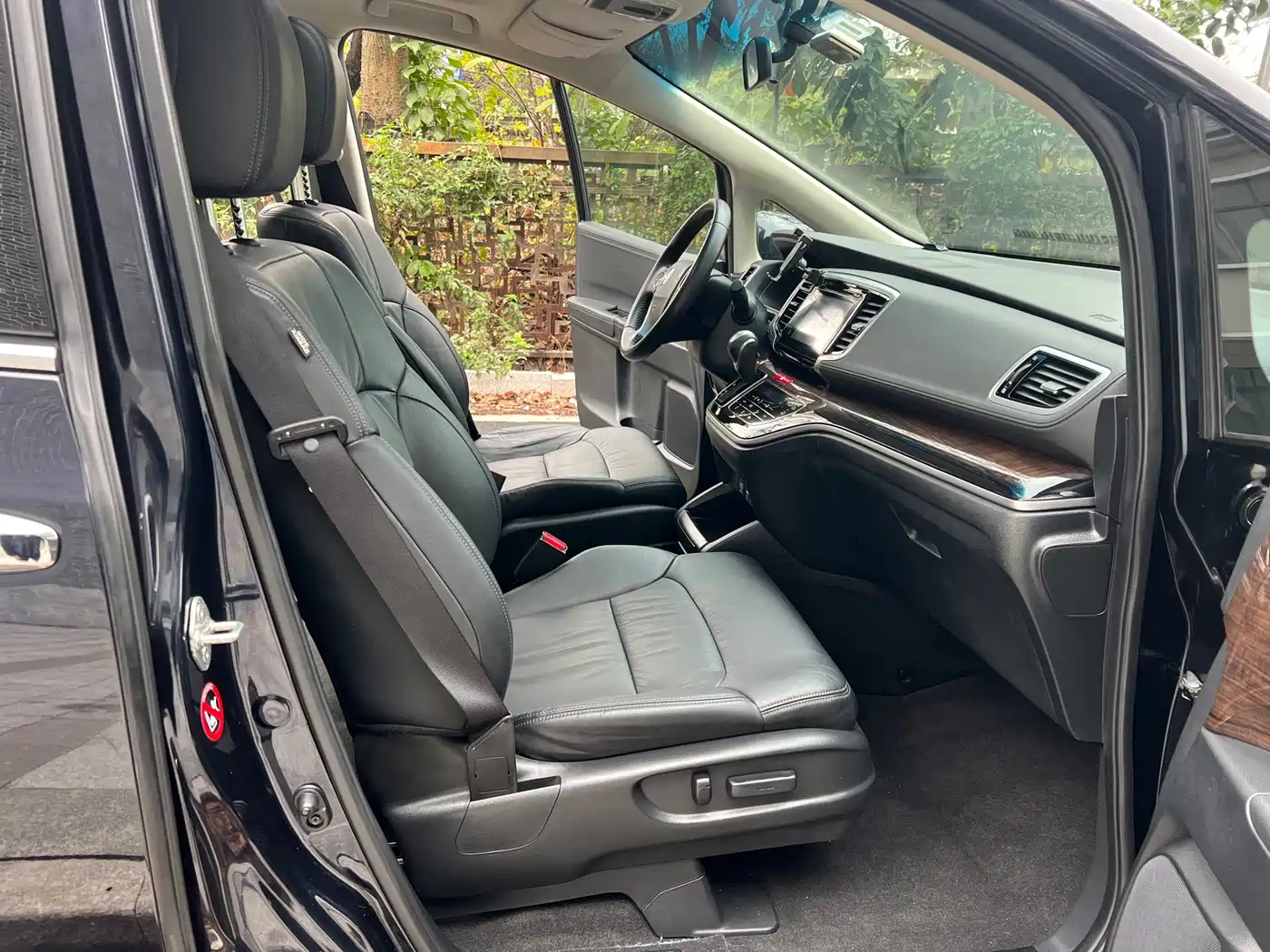 Photo 11 - Honda Odyssey