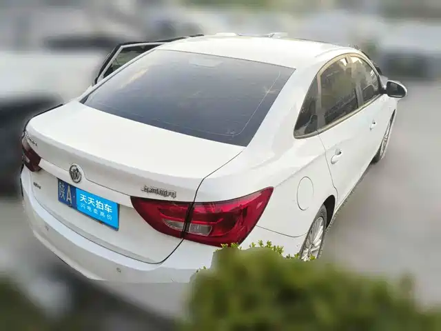 Buick Excelle 2015 15N Automatic Elite — фото 2