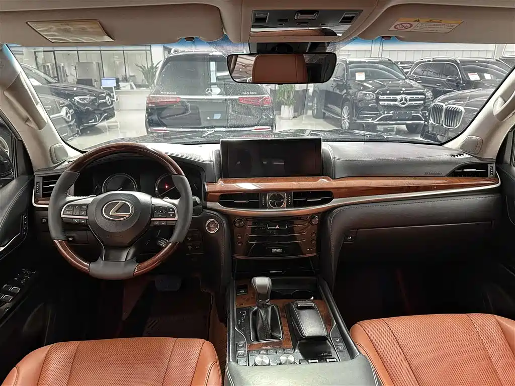 Lexus LX 2017 570 Prestige Luxury фото 15
