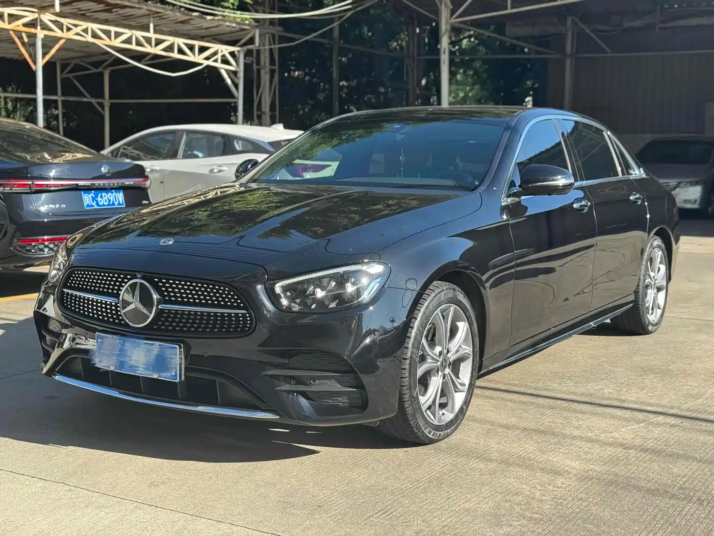  E CLASS