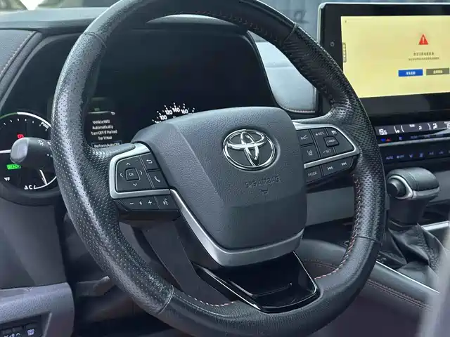 Toyota Sienna 2015 3.5L 2WD L — фото 3