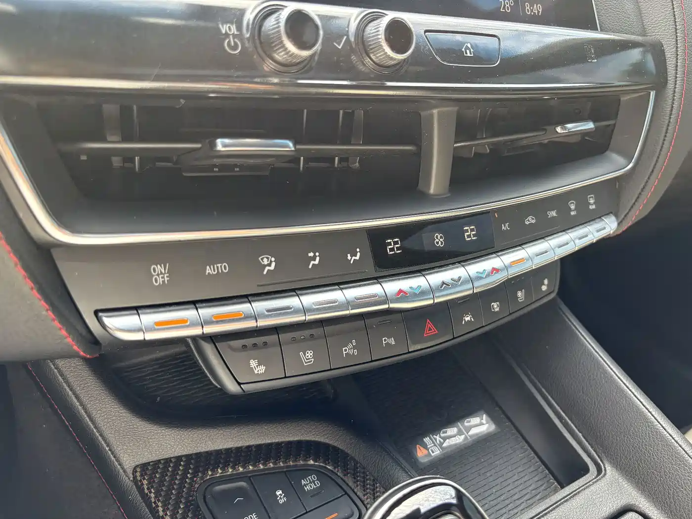Фото 21 - Cadillac CT5