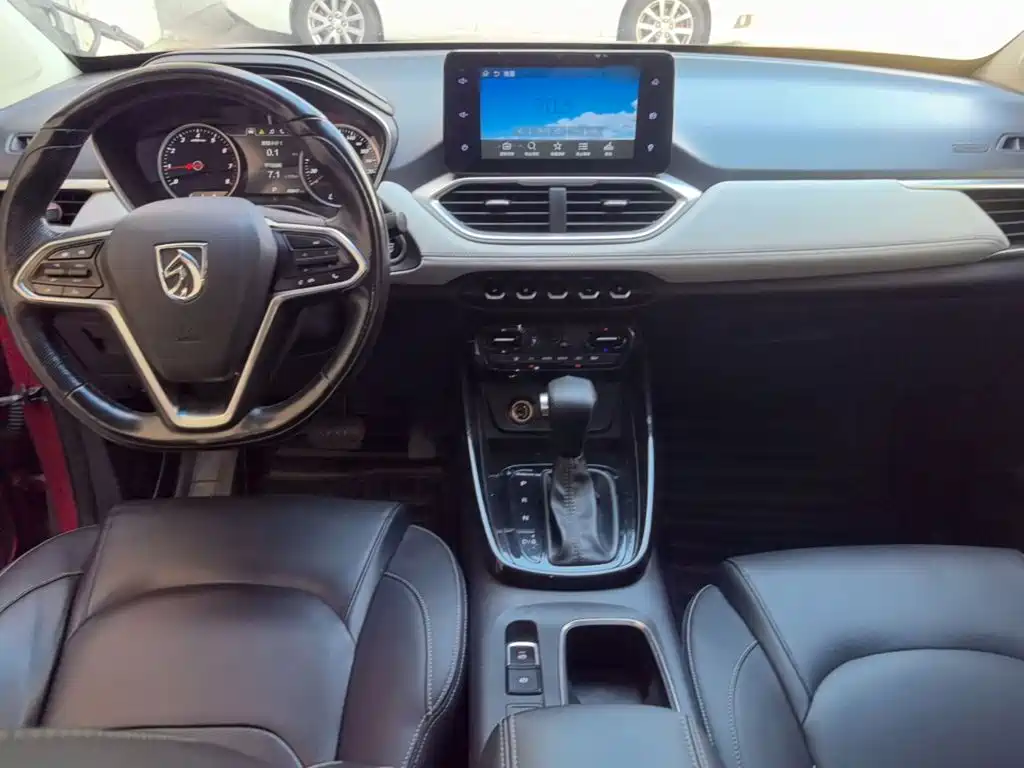 Baojun 530 2018 2018 Model 1.5T DCT Flagship (China V)