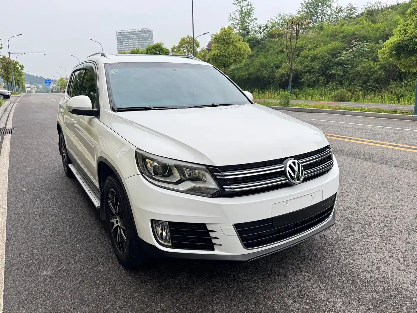 Volkswagen Tiguan 2013 2.0TSI Auto 4WD Luxury Edition фото 3