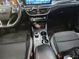 Фото 14 - Ford Focus