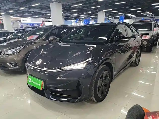 Volkswagen Unique 06 2024