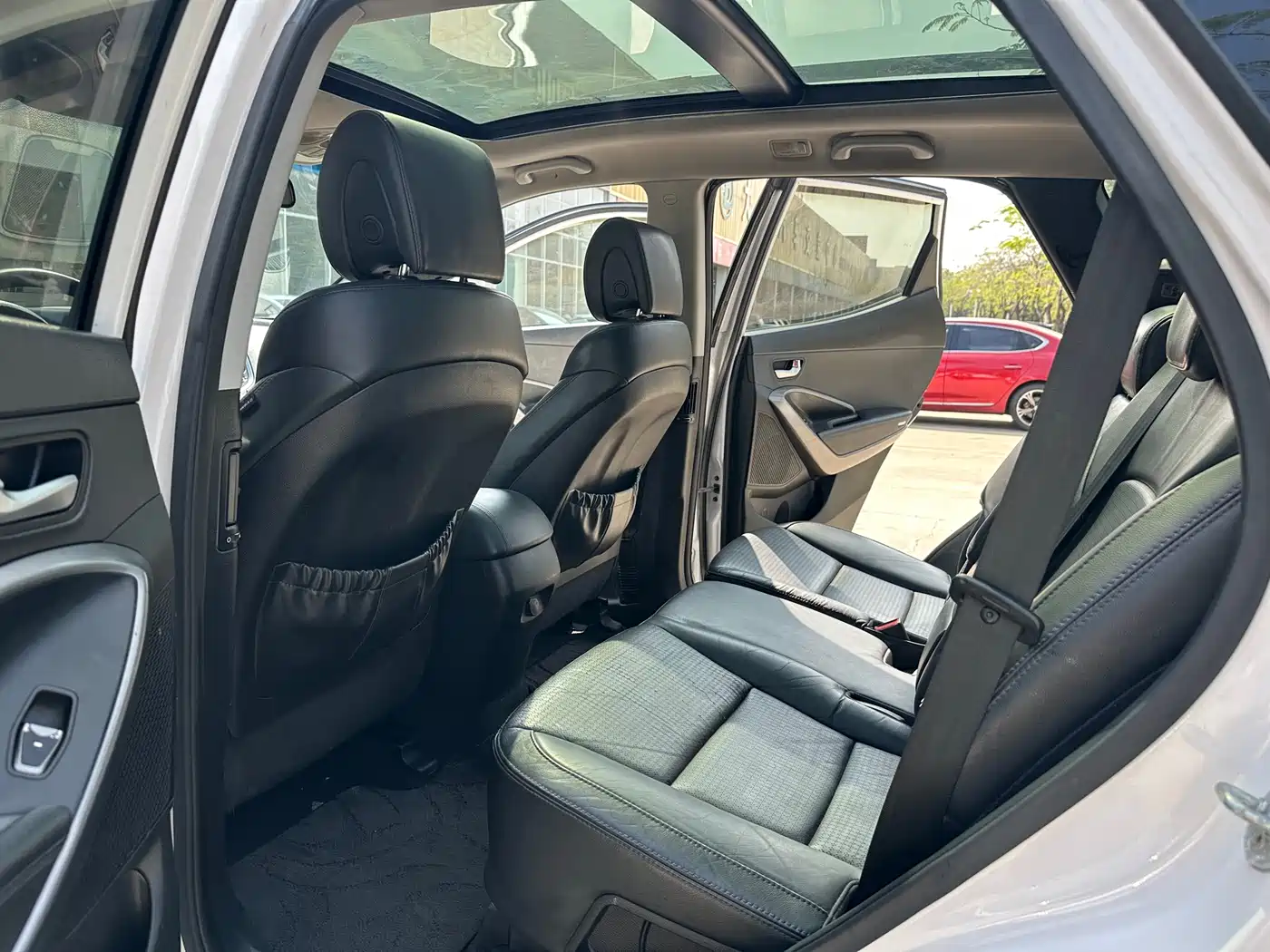 Hyundai Santa Fe (Import) 2013 3.0L 4WD Comfort Navigation 7-seater Euro IV фото 10