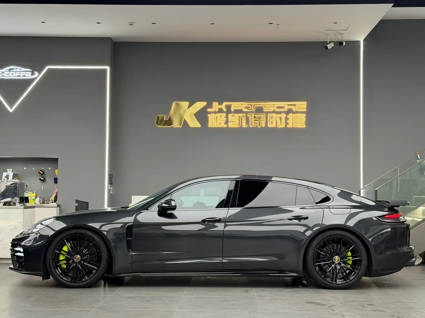 Porsche Panamera New Energy 2022 2022 Panamera 4S E-Hybrid Executive Long Wheelbase 2.9T