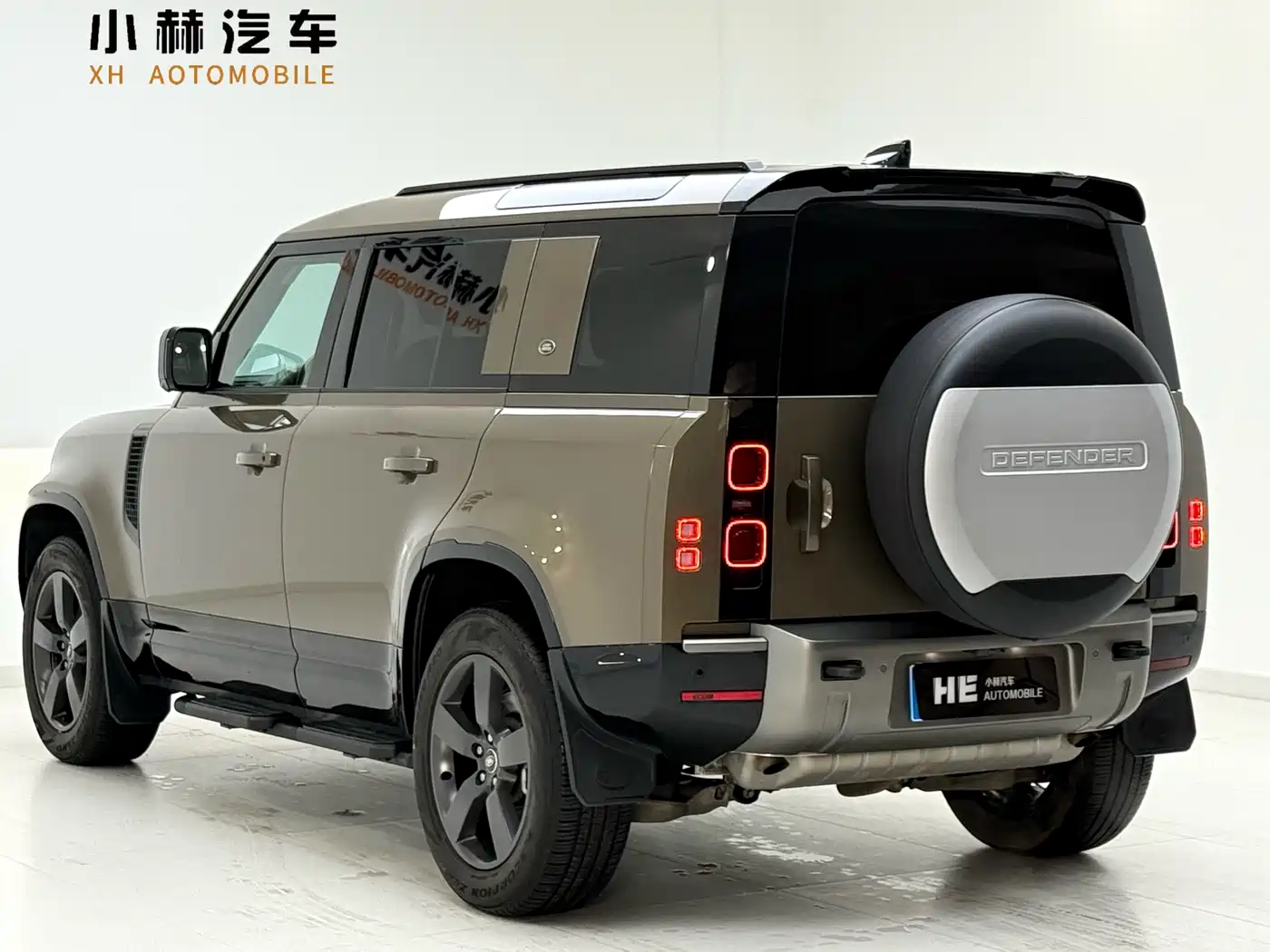 Land Rover Defender 2022 110 P400 X-DYNAMIC HSE фото 4