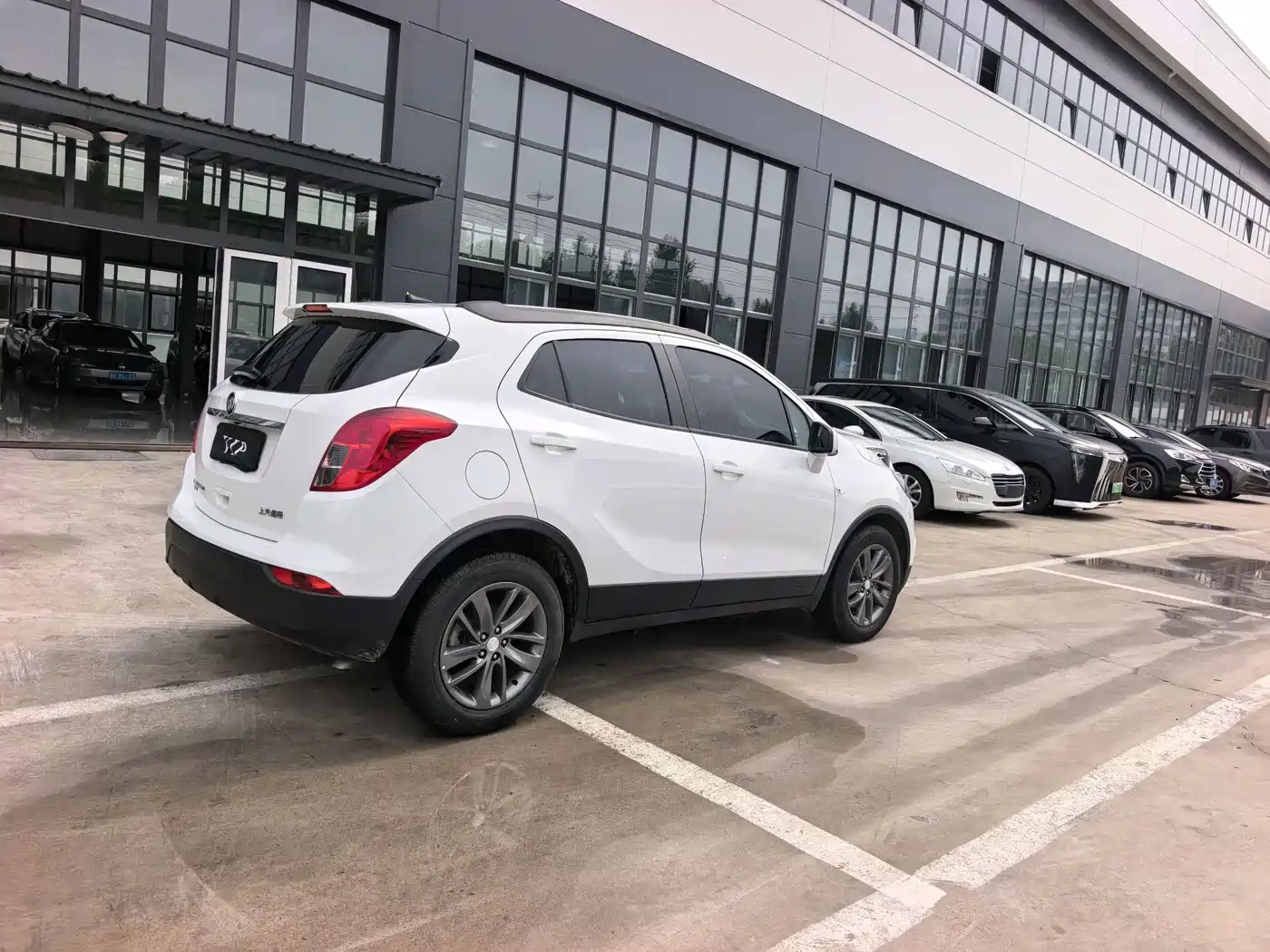 Buick Encore 2019 2018 18T Automatic 2WD Urban Leading