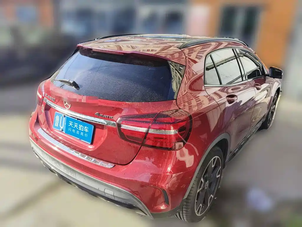 Фото 5 - Mercedes-Benz GLA
