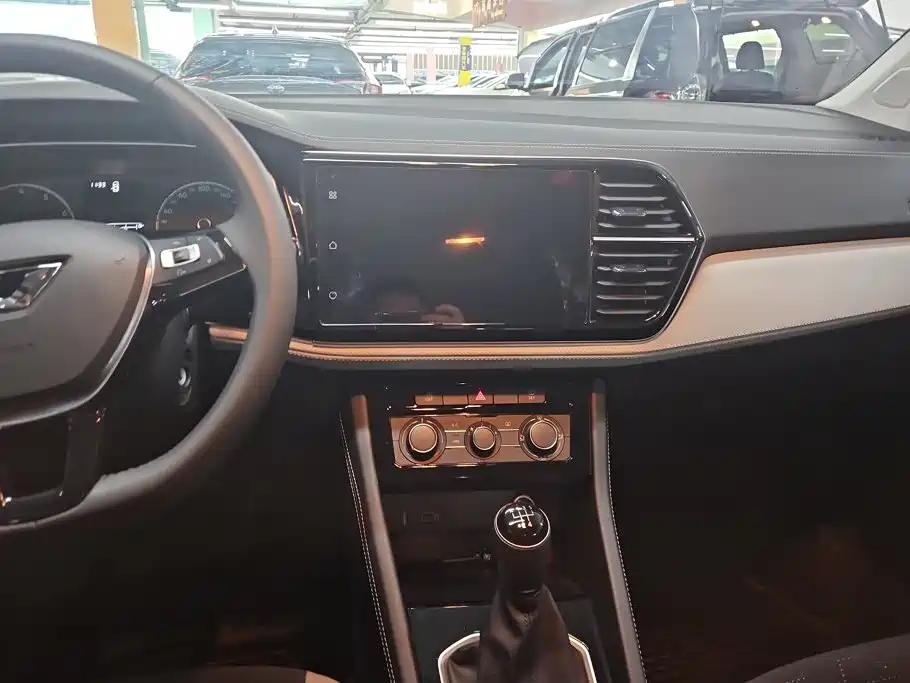 Jetta VS5 2025 2024 280TSI Manual Pioneer Edition