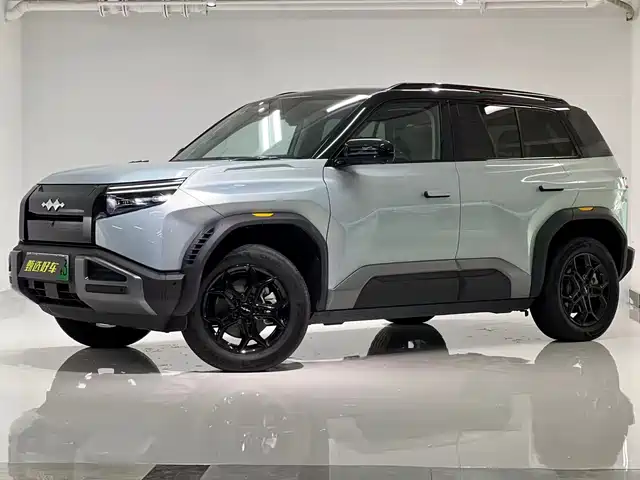 Fang Cheng Bao Titanium 3 2025