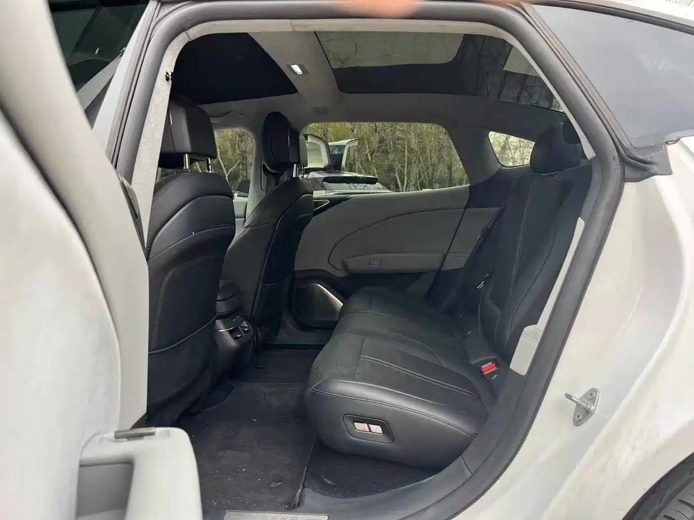 ZEEKR EXTREME KRYPTON 007