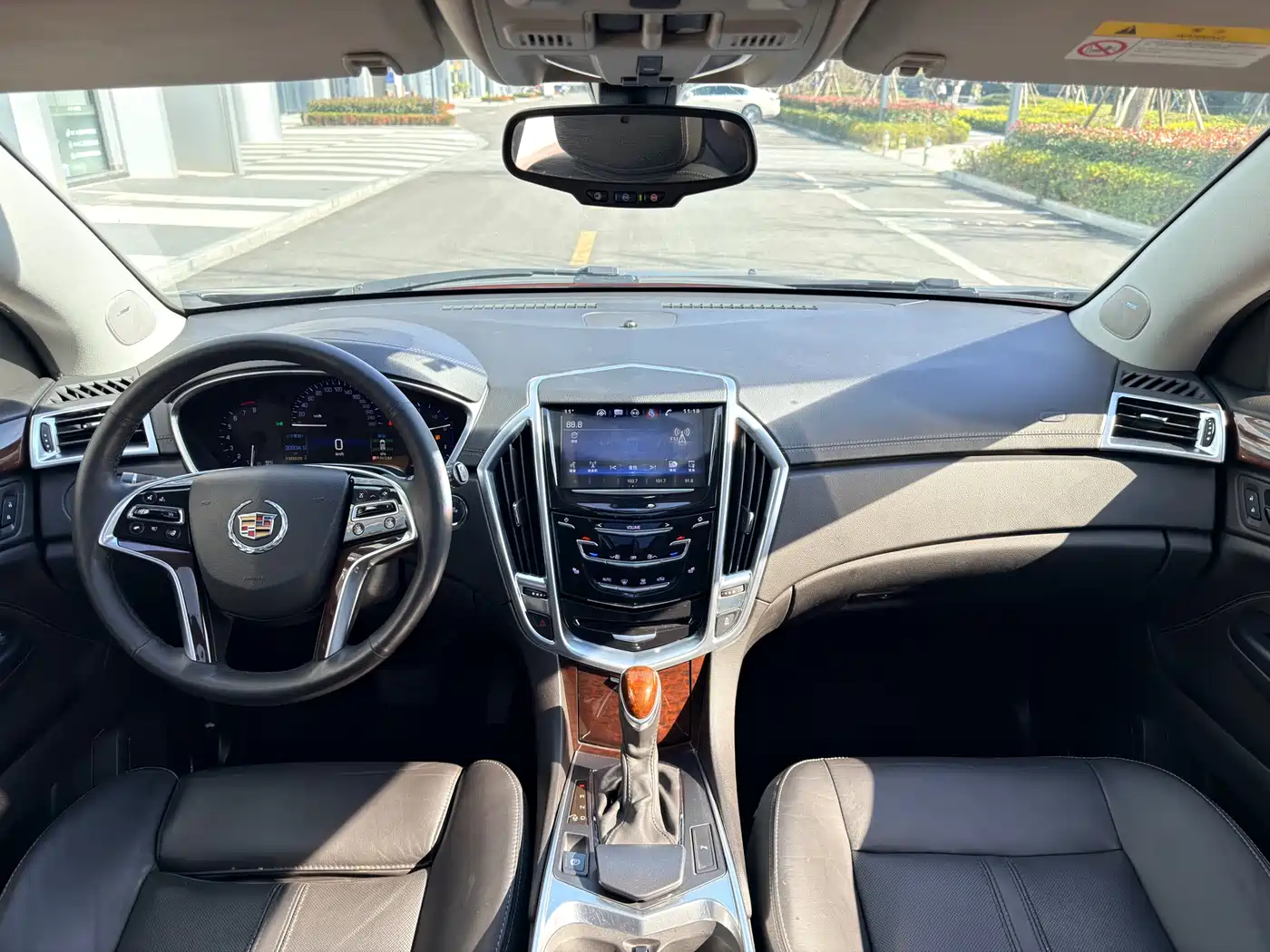 Cadillac SRX 2015 3.0L Luxury фото 7